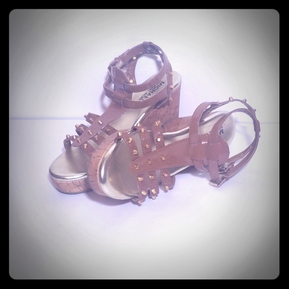 Michael Kors  Shoes (Girls) - Picture 1 of 8